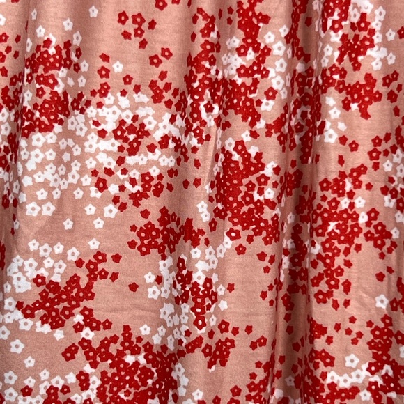 Off The Shoulder Short Sleeve High Low Hemline Front Faux Buttons Size Medium - Picture 8 of 9